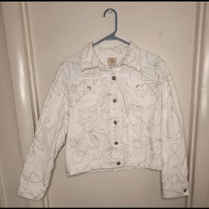 Like NEW Ruby Rd blue jean Small pink&green stitching BEAUTIFUL LOOKS NEW